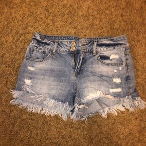 Tillys Vanilla Star Premium Shorts